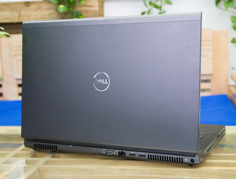 Laptop Dell Precision M6800 Mobile Workstation i7 4800MQ | RAM 8 GB | SSD 128G + HDD 500 G | 17.3″ Full HD | VGA K3100-DDR5